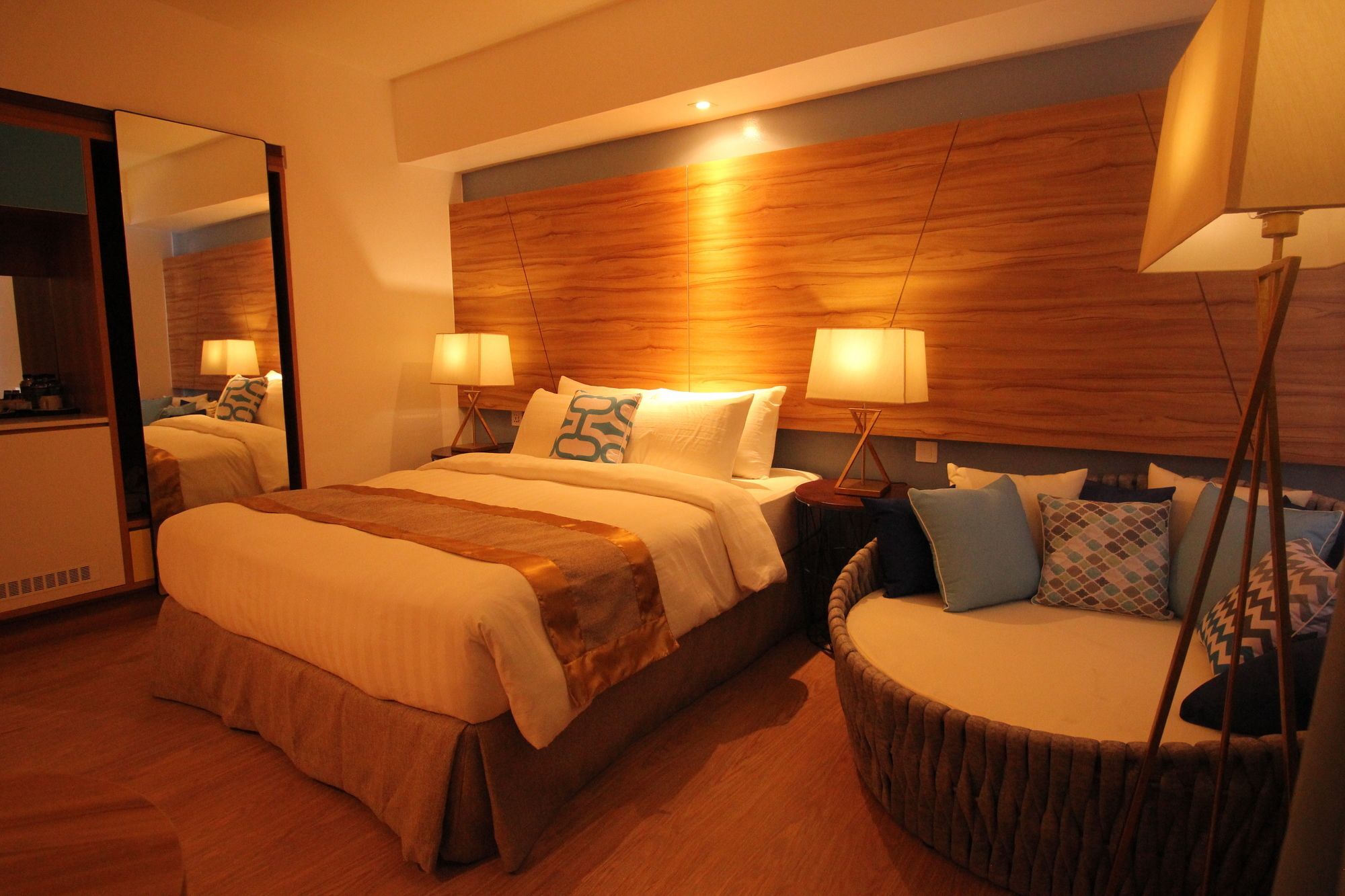 Ferra Hotel And Garden Suites Balabag  Eksteriør billede