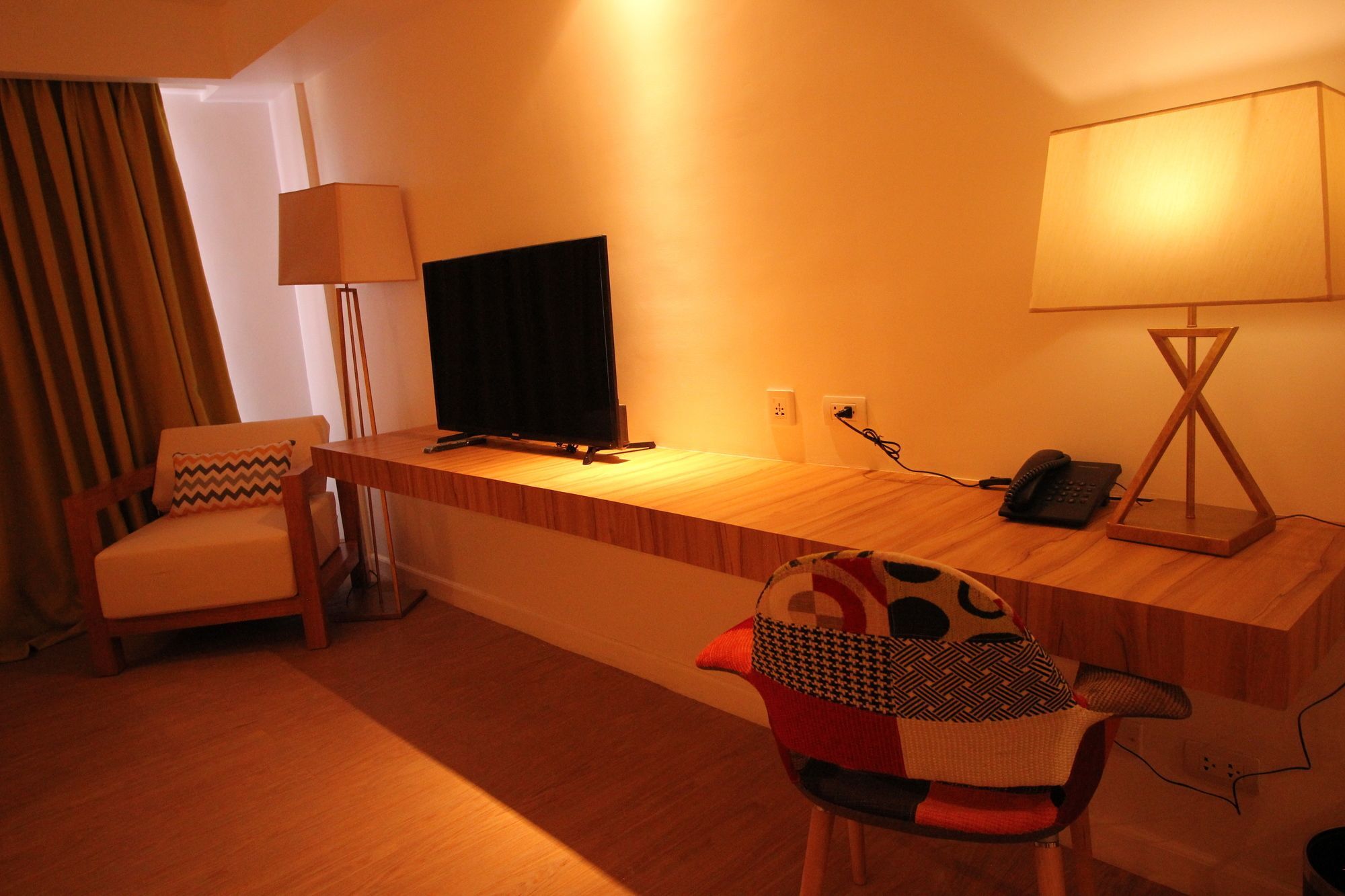 Ferra Hotel And Garden Suites Balabag  Eksteriør billede